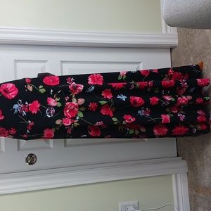 NWT LuLaRoe Maxi Floral Printed on Black Skirt Size XL